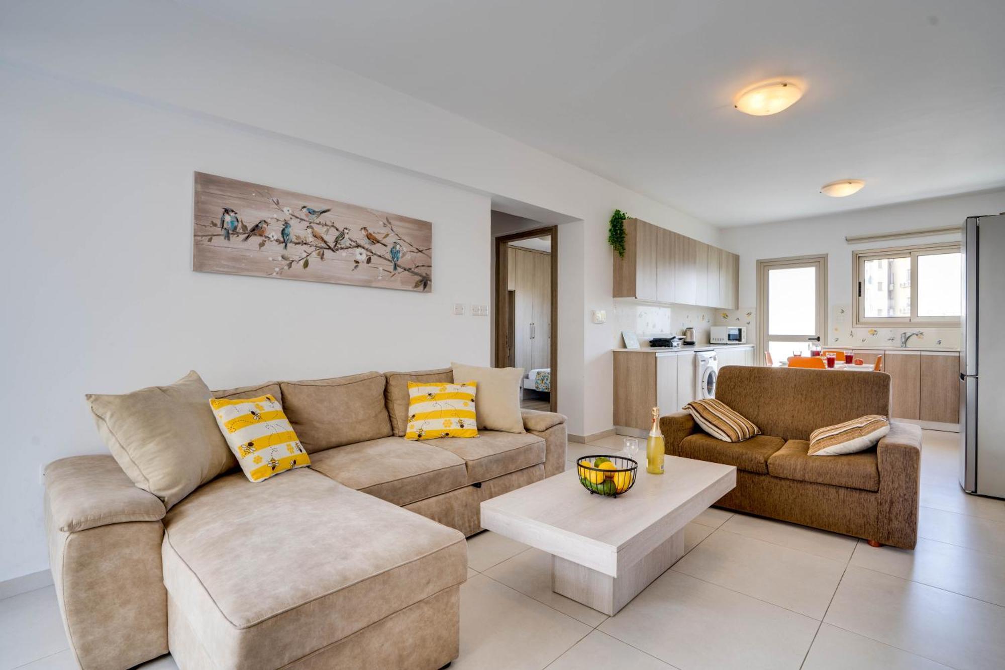 לרנקה Lemon Paradise City Centre 200M From Beach מראה חיצוני תמונה